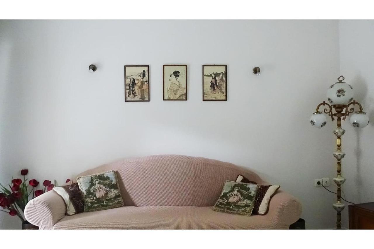 Athens, Cholargos Metro Appartment Екстериор снимка